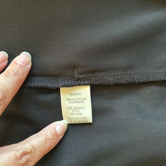 Max Studio Plus Size Vest - Picture 7 of 10